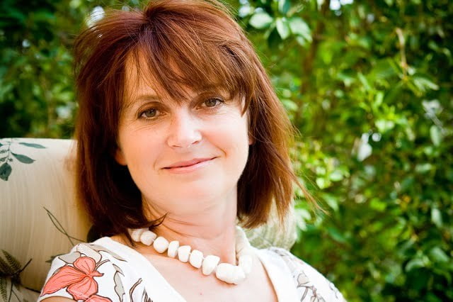 How to Improve Hair Growth Naturally at Home 2 Vicki Wood
