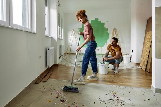 Lowe's Home Improvement store hours for today - find out here!