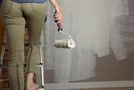 Step-by-step guide on how to write a comprehensive home improvement contract - expert tips included!