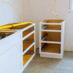 Tim Allen showcasing his more powerful tools on Home Improvement set