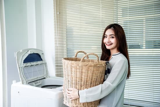 Tom Wopat as Luke Taylor on Home Improvement