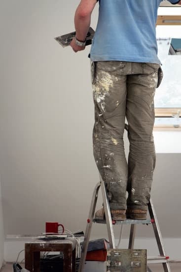 What happens if caught with home improvements unpermitted in Texas: legal consequences and fines