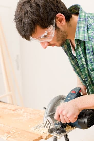 Maximize savings by learning about home improvement write-offs. WHAT ARE SOME HOME IMPROVEMENT WRITE OFFS