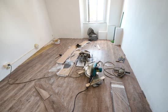 Is Jim Lowe Lowe's Home Improvement Employee, Republican or Democrat