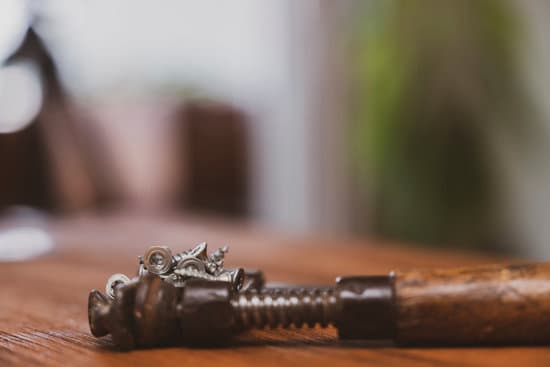 Tips for How to Improve Poor Cell Phone Reception at Home: Install a Signal Booster