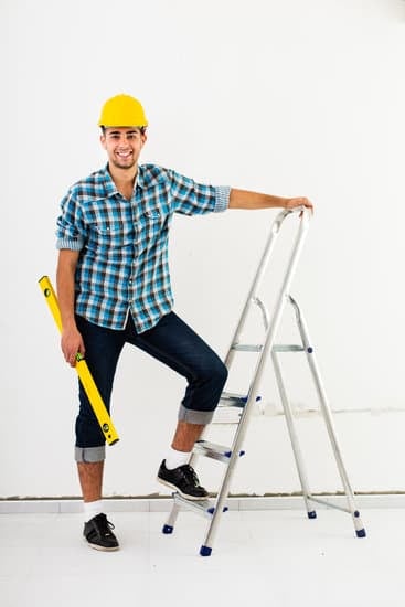 Mrs. Doubtfire movie, inspired by Home Improvement TV show, starring Robin Williams