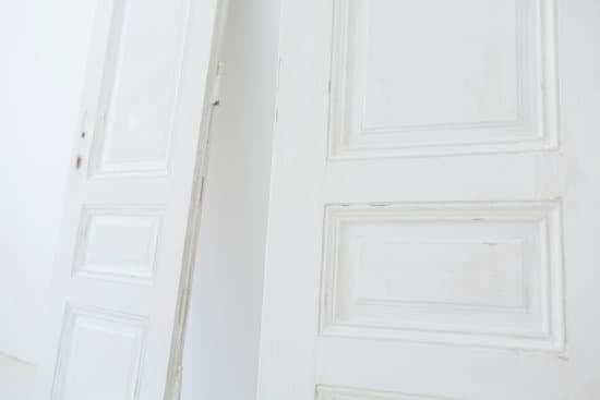 Claim home improvement expenses on 2017 taxes: Deductibility rules and guidelines