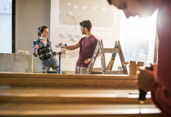 Step-by-step guide on how to write an ad for self-employed home improvement contractors