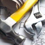 Actor Earl Hindman as Wilson Wilson on Home Improvement, known for his hidden face