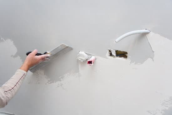 Display of home improvement products in use at a retail store