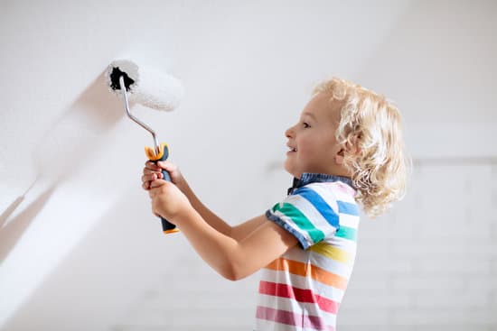 Lowes Home Improvement delivers essential tools, paint, and building supplies to your door