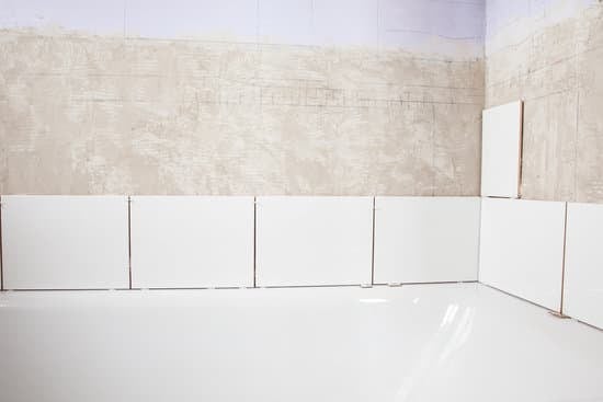 why doesn't earl hindman show his face on home improvement