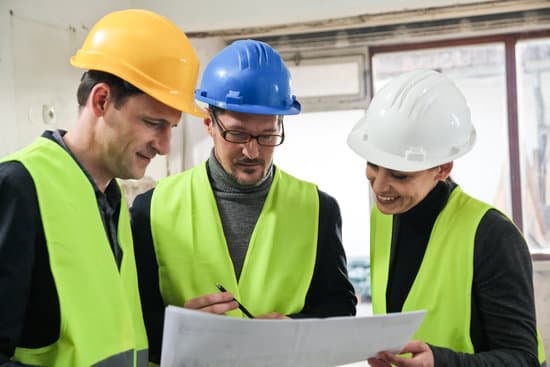 How Much Should You Invest in Home Improvement: Consider Your Budget and Expected Return