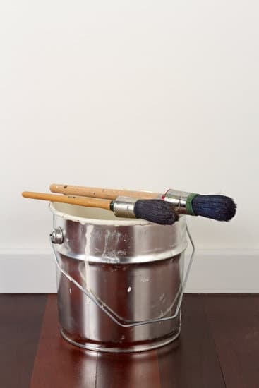 HOW-TO-IMPROVE-YOUR-CELL-PHONE-SIGNAL-AT-HOME.HTML