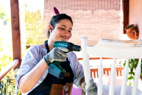 Adapting to changing consumer needs in the home improvement industry is a major challenge