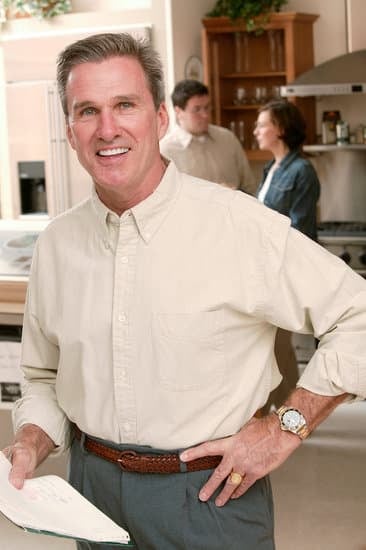 RTA cabinets vs. large home improvement store options for cheaper alternatives